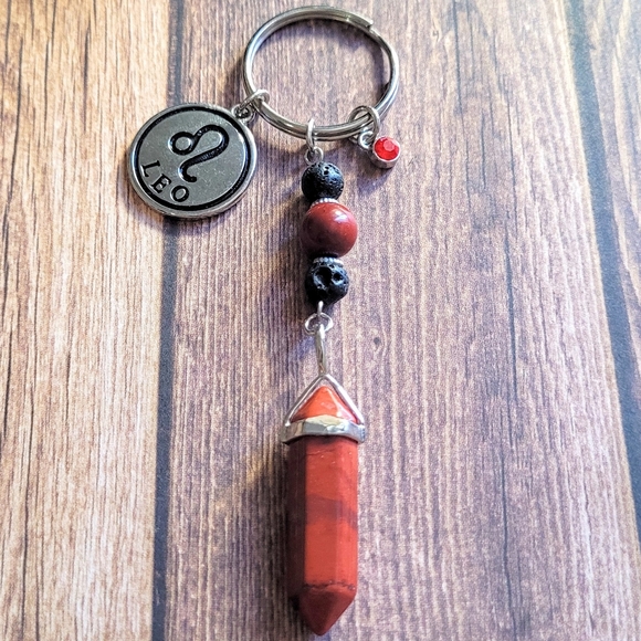 Accessories - Leo Bullet Stone Keychain